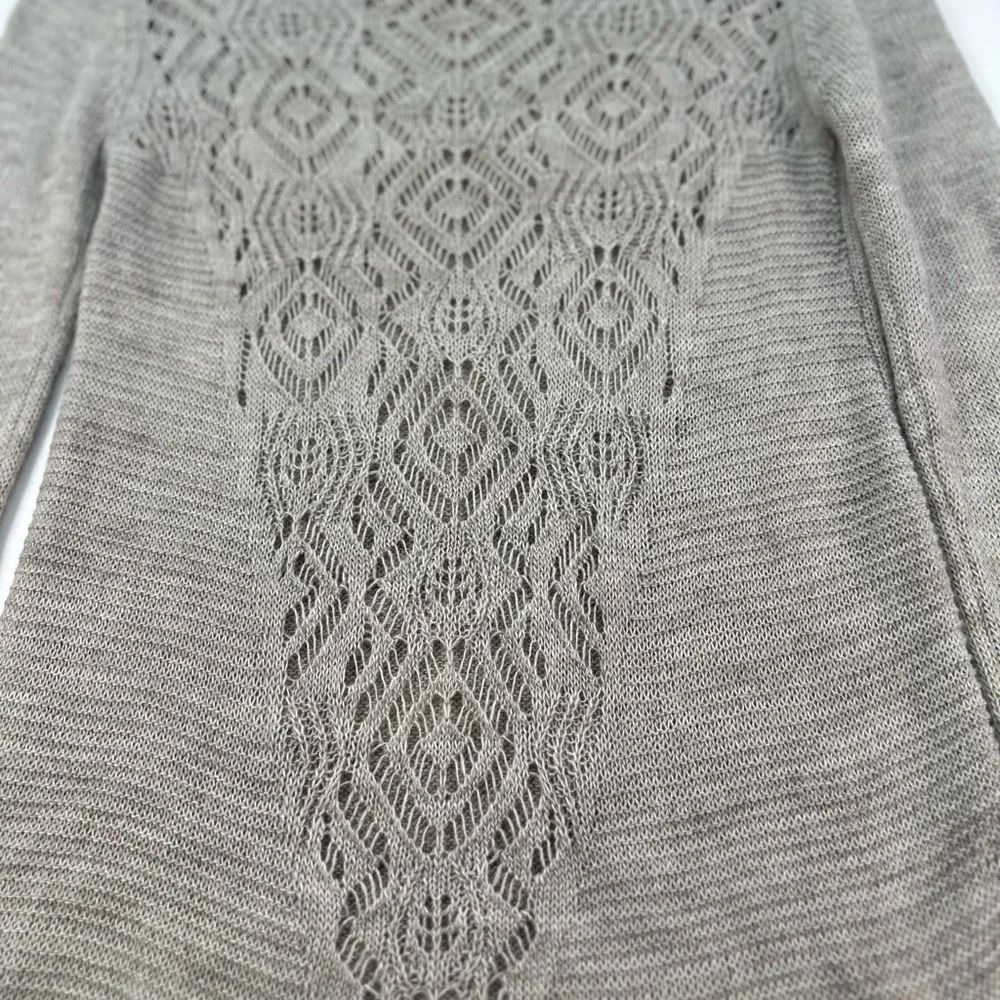 Altar’d State Women's Gray Sweater Size M - Picture 3 of 9